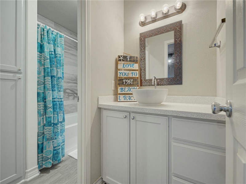 14001 Fortuna Bay Drive, Corpus Christi, Texas 78418, 3 Bedrooms Bedrooms, ,2 BathroomsBathrooms,Townhouse,For sale,Fortuna Bay,427713