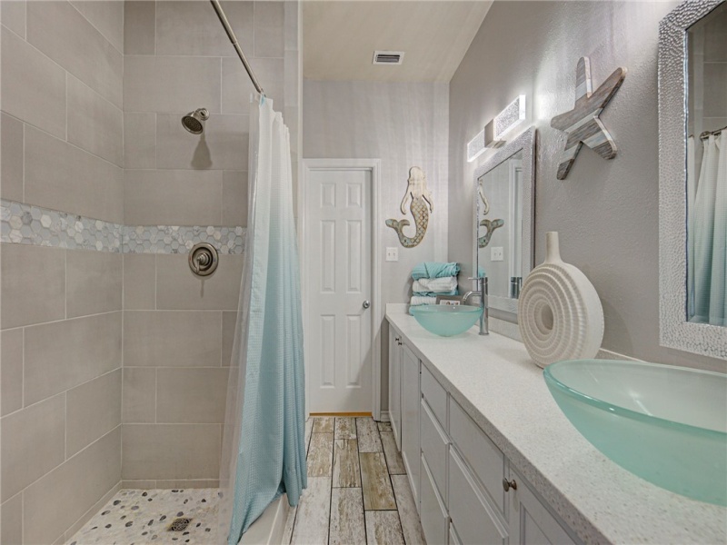 14001 Fortuna Bay Drive, Corpus Christi, Texas 78418, 3 Bedrooms Bedrooms, ,2 BathroomsBathrooms,Townhouse,For sale,Fortuna Bay,427713