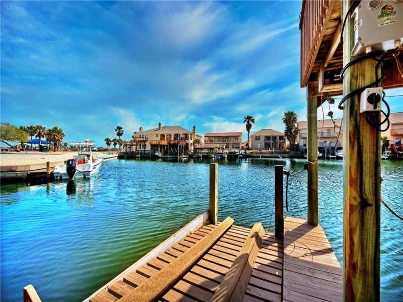 14001 Fortuna Bay Drive, Corpus Christi, Texas 78418, 3 Bedrooms Bedrooms, ,2 BathroomsBathrooms,Townhouse,For sale,Fortuna Bay,427713