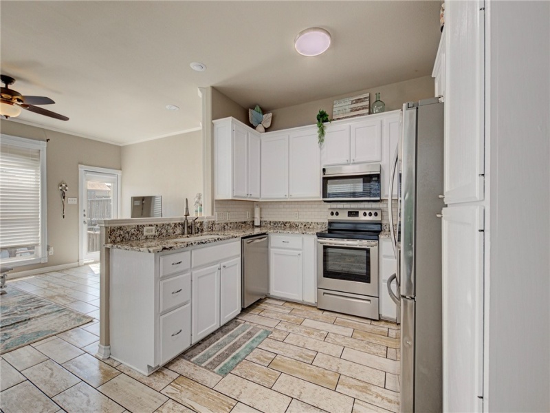 14001 Fortuna Bay Drive, Corpus Christi, Texas 78418, 3 Bedrooms Bedrooms, ,2 BathroomsBathrooms,Townhouse,For sale,Fortuna Bay,427713