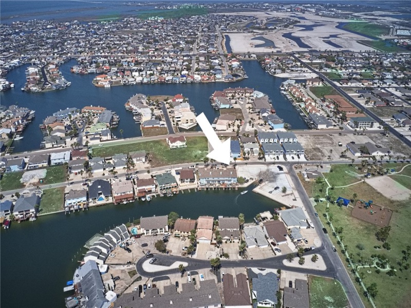 14001 Fortuna Bay Drive, Corpus Christi, Texas 78418, 3 Bedrooms Bedrooms, ,2 BathroomsBathrooms,Townhouse,For sale,Fortuna Bay,427713