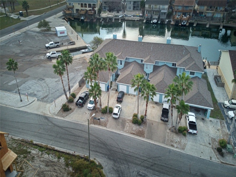 14001 Fortuna Bay Drive, Corpus Christi, Texas 78418, 3 Bedrooms Bedrooms, ,2 BathroomsBathrooms,Townhouse,For sale,Fortuna Bay,427713