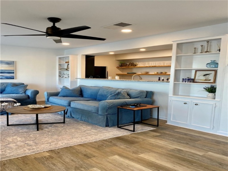 15225 Leeward Drive, Corpus Christi, Texas 78418, 1 Bedroom Bedrooms, ,1 BathroomBathrooms,Condo,For sale,Leeward Drive,427728