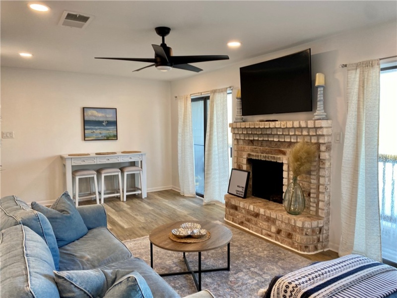 15225 Leeward Drive, Corpus Christi, Texas 78418, 1 Bedroom Bedrooms, ,1 BathroomBathrooms,Condo,For sale,Leeward Drive,427728