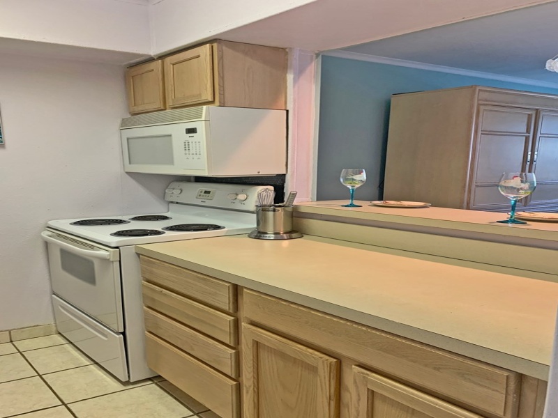 211 W Bahama St., South Padre Island, Texas 78597, 1 Bedroom Bedrooms, ,1 BathroomBathrooms,Condo,For sale,Veranda Condos,Bahama St.,100073