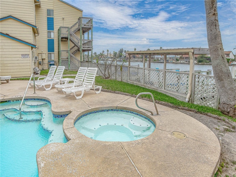 15425 FORTUNA BAY Drive, Corpus Christi, Texas 78418, 1 Bedroom Bedrooms, ,1 BathroomBathrooms,Condo,For sale,FORTUNA BAY,427471