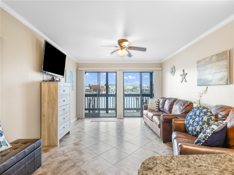 15425 FORTUNA BAY Drive, Corpus Christi, Texas 78418, 1 Bedroom Bedrooms, ,1 BathroomBathrooms,Condo,For sale,FORTUNA BAY,427471