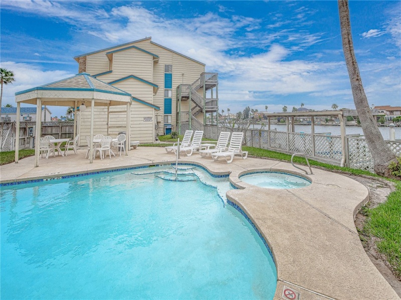 15425 FORTUNA BAY Drive, Corpus Christi, Texas 78418, 1 Bedroom Bedrooms, ,1 BathroomBathrooms,Condo,For sale,FORTUNA BAY,427471