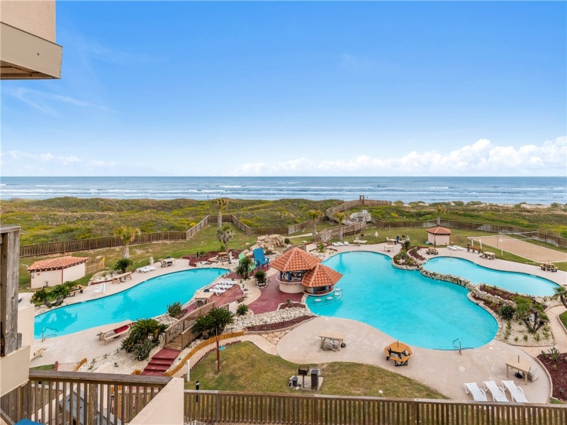 7477 STATE HWY 361, Corpus Christi, Texas 78418, 2 Bedrooms Bedrooms, ,2 BathroomsBathrooms,Condo,For sale,STATE HWY 361,408269