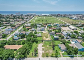 5721 S 1/2, Galveston, Texas 77551, ,Land,For sale,S 1/2,20231817