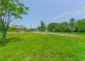 5721 S 1/2, Galveston, Texas 77551, ,Land,For sale,S 1/2,20231817