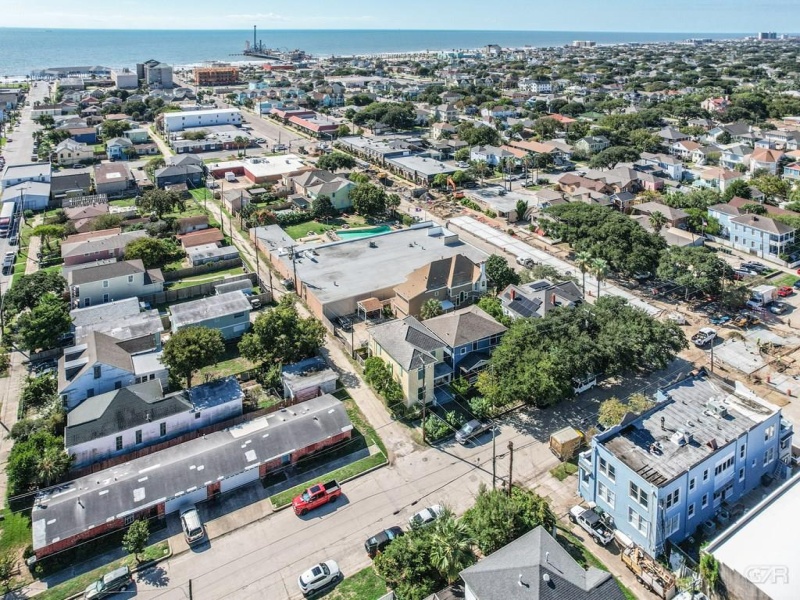 2217 Ave N, Galveston, Texas 77550, 3 Bedrooms Bedrooms, ,1 BathroomBathrooms,Home,For sale,Ave N,20231820