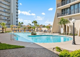 2100 Gulf Blvd., South Padre Island, Texas 78597, 2 Bedrooms Bedrooms, ,2 BathroomsBathrooms,Condo,For sale,Padre Grand,Gulf Blvd.,100143