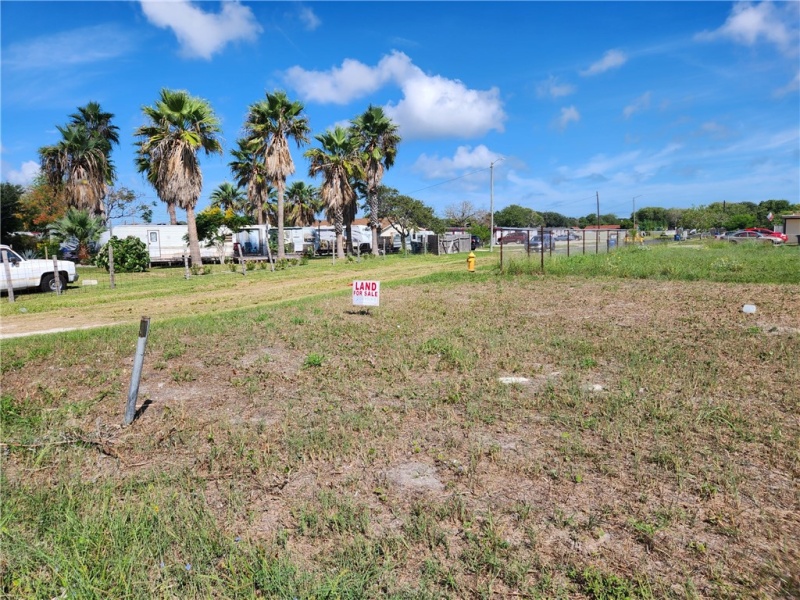 945 Mcdonald Street, Corpus Christi, Texas 78418, ,Land,For sale,Mcdonald,428457