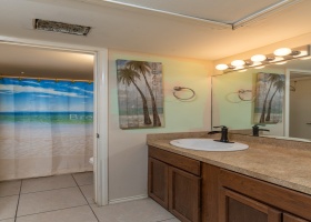 200 Padre Blvd., South Padre Island, Texas 78597, 1 Bedroom Bedrooms, ,1 BathroomBathrooms,Condo,For sale,Gulf Point Condominiums,Padre Blvd.,97385