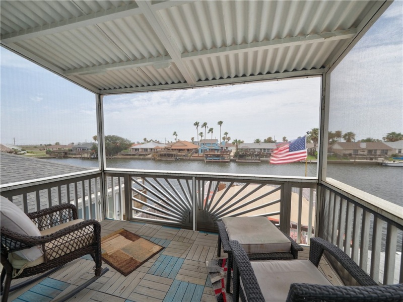 Screened Balcony