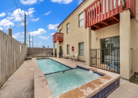 105 E Pike St., South Padre Island, Texas 78597, 2 Bedrooms Bedrooms, ,2 BathroomsBathrooms,Condo,For sale,Paraiso,Pike St.,97666