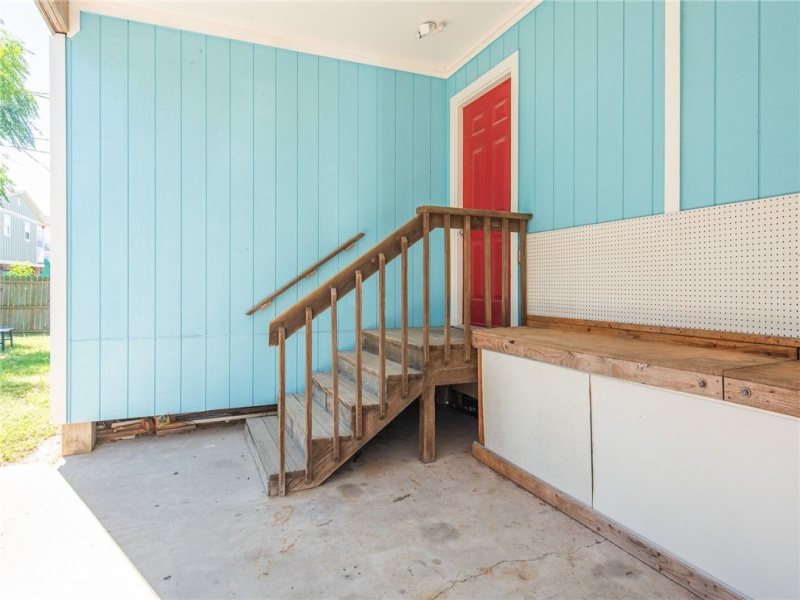 Downstairs entryway to mother-in-law suite