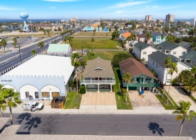 102 E Atol St., South Padre Island, Texas 78597, 8 Bedrooms Bedrooms, ,6 BathroomsBathrooms,Multi Family,For sale,NA,Atol St.,100198